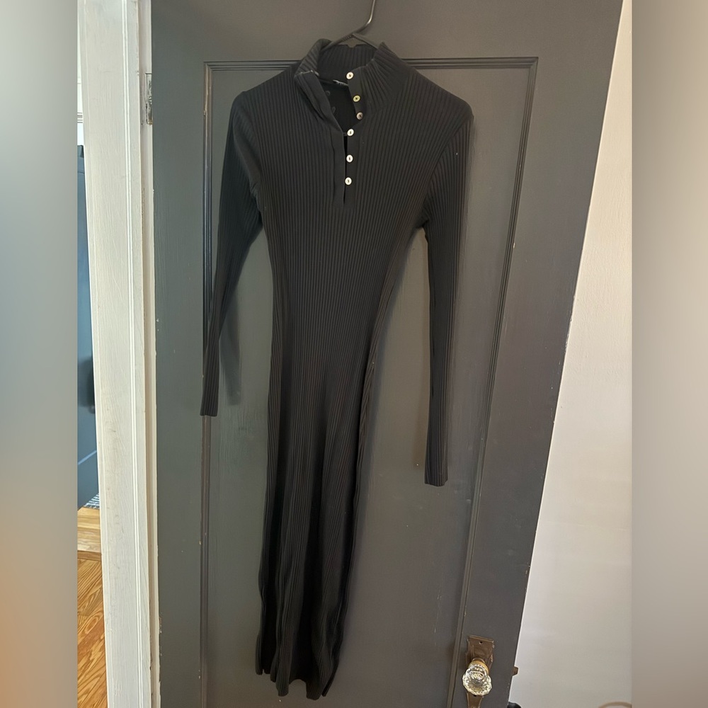 Zara Black fitted Ankle Length Dress - Small